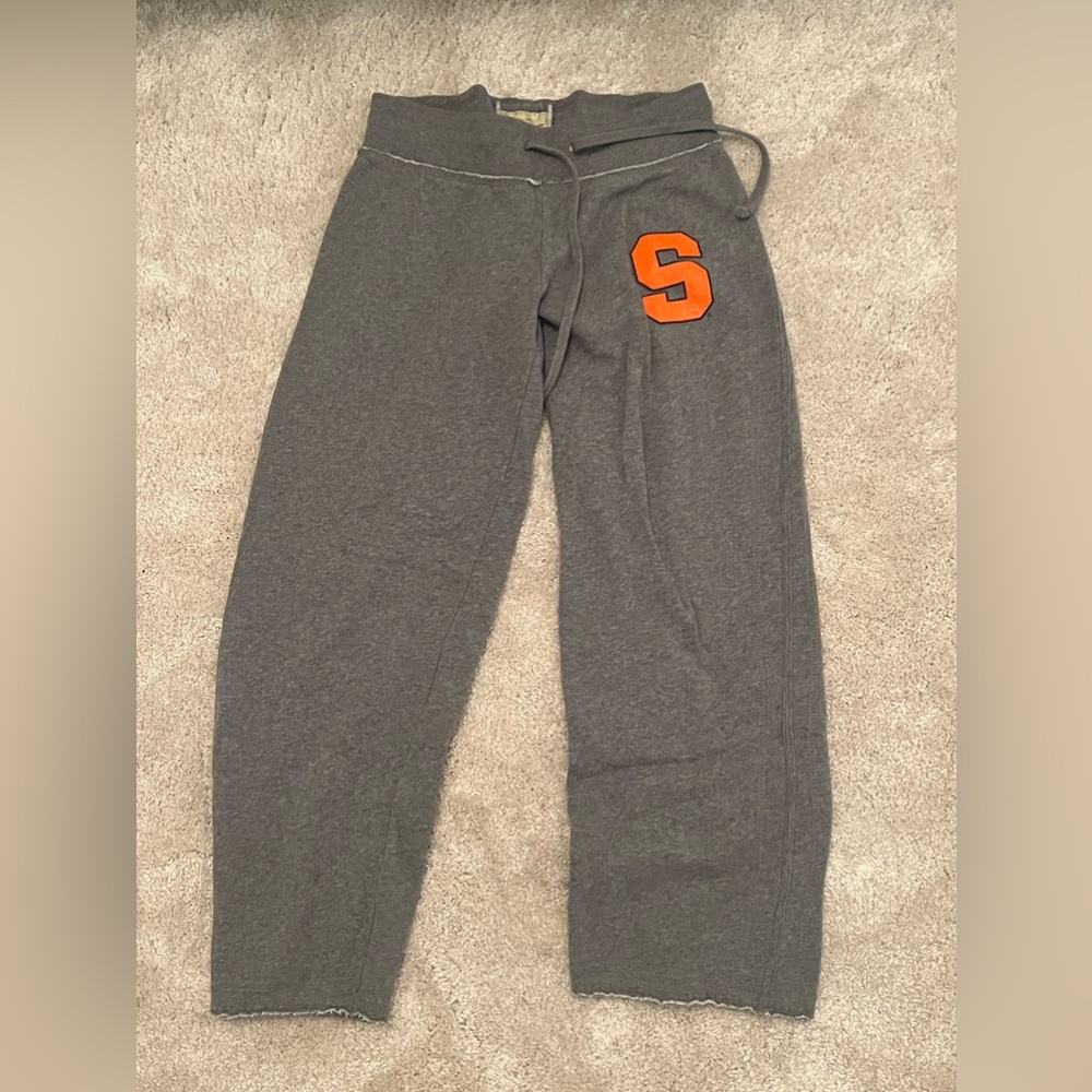 Syracuse gray sweatpants. So comfy and cute.